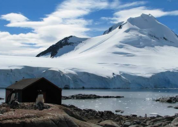 İqlim dəyişikliyi Antarktidada ekstremal hava hadisələrinə səbəb olacaq...