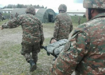 Ermənistanda hərbiçi öz xidmət yoldaşını güllələyib