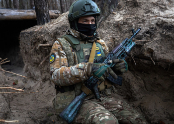 Amerikalılar Ukrayna ordusuna hücum təlimləri keçib